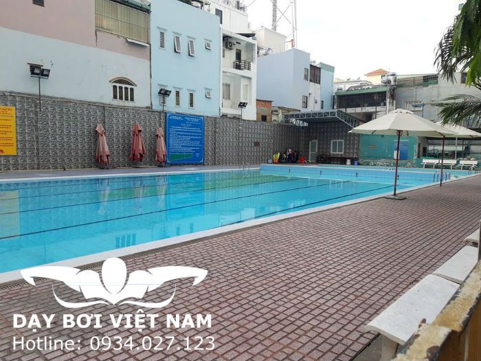 Hồ bơi Nguyễn Bỉnh Khiêm q1