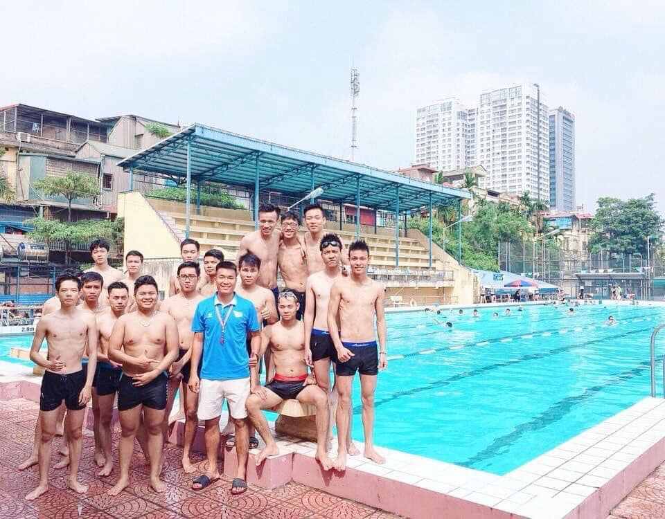Câu lạc bộ bơi lội Kiến Hưng