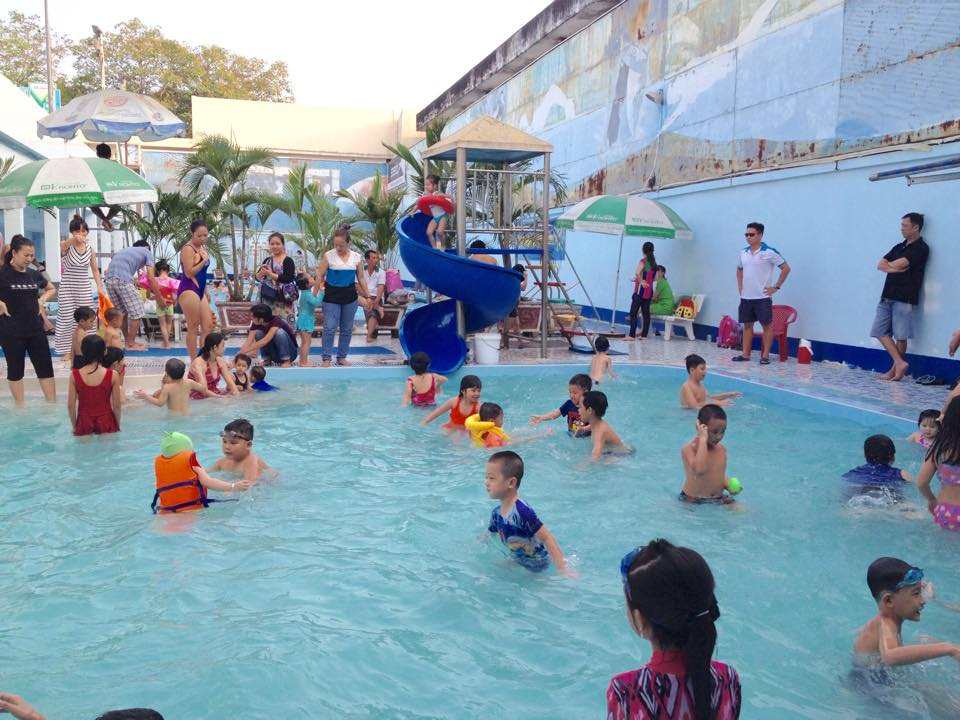 Câu lạc bộ bơi lội Lam Sơn