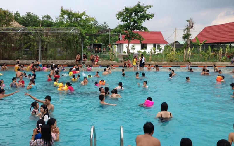 Thông tin cơ bản về hồ bơi Minh Thư