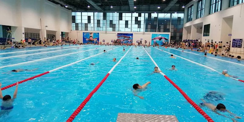 Sự tiện nghi về cơ sở vật chất của bể bơi ở Hoàng Mai 