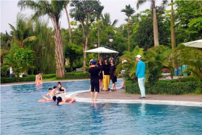 FLC Vĩnh Thịnh Resort có hồ bơi Tam Đảo rộng 95m2